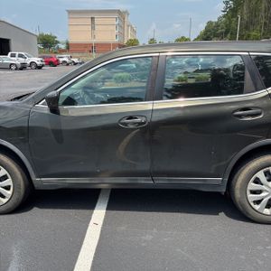 صورة 3 لـ 2016 Nissan ROGUE SV