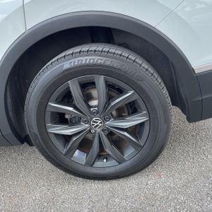 2024 Volkswagen TIGUAN SE 照片 18