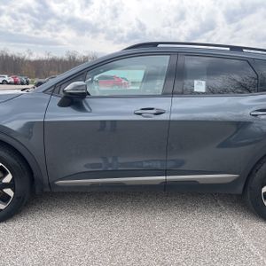KIA SPORTAGE X-LINE - 4