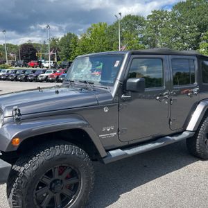 2018 JEEP WRANGLER JK UNLIMITED SAHARA — фото 2