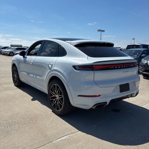 PORSCHE CAYENNE COUPE - 6