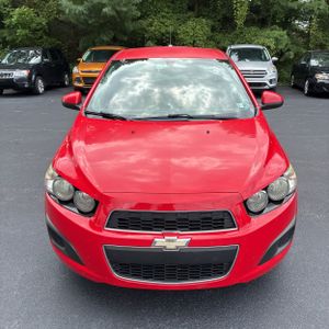 2015 Chevrolet SONIC LS AUTO — миниатюра 14