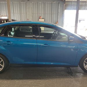 صورة مصغرة 11 لـ 2015 FORD FOCUS SE