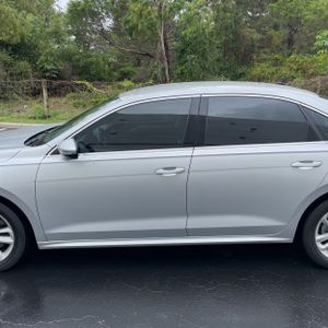 VOLKSWAGEN PASSAT SE - 4