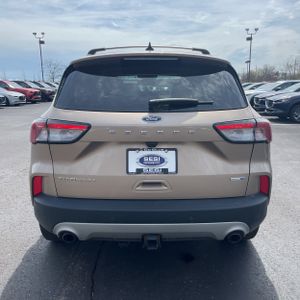 FORD ESCAPE TITANIUM - 7