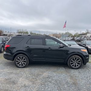 Ford Explorer XLT - 10