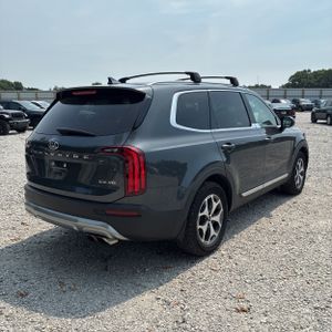 2020 KIA TELLURIDE EX photo 8