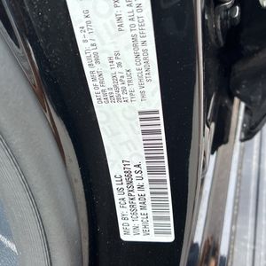 2025 RAM 1500 TUNGSTEN — миниатюра 53