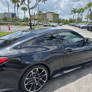 صورة 9 لـ 2024 BMW M4 COMPETITION XDRIVE