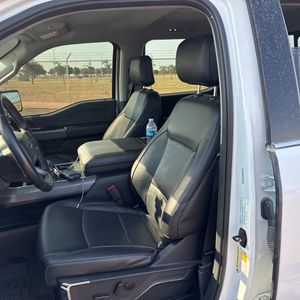 2023 FORD F-150 LARIAT — миниатюра 32