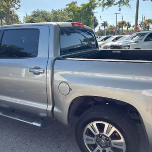 صورة 6 لـ 2021 Toyota TUNDRA 1794 EDITION