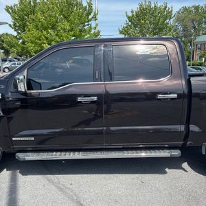 FORD F-150 LARIAT - 4