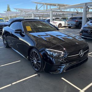 MERCEDES-BENZ E-CLASS - 10