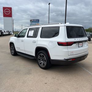 JEEP WAGONEER SERIES III - 5