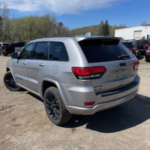 JEEP GRAND CHEROKEE ALTITUDE - 5