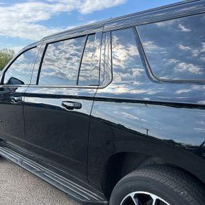 CHEVROLET SUBURBAN - 6