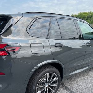 2026 BMW X5 PHEV XDRIVE50E — фото 9