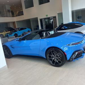 2021 Aston Martin VANTAGE BASE 照片 3