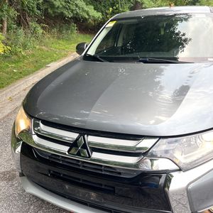 2017 Mitsubishi OUTLANDER SE — миниатюра 46
