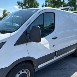 FORD TRANSIT 150 - 2