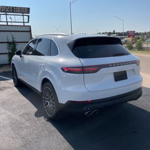 2019 Porsche CAYENNE S — фото 5