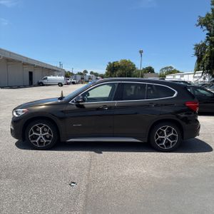 2016 BMW X1 XDRIVE28I 照片 3