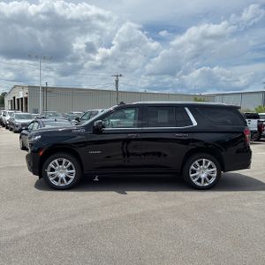 2024 Chevrolet TAHOE HIGH COUNTRY 照片 3