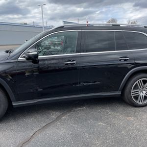 MERCEDES-BENZ GLS - 3