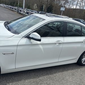 BMW 528I XDRIVE - 4