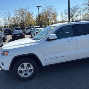 JEEP GRAND CHEROKEE LAREDO - 2