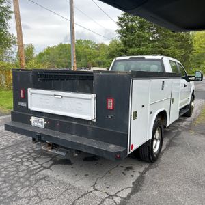 FORD F-350 SUPER DUTY XL - 8