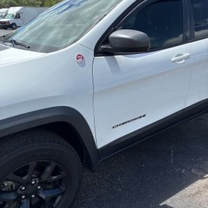 JEEP CHEROKEE TRAILHAWK - 2
