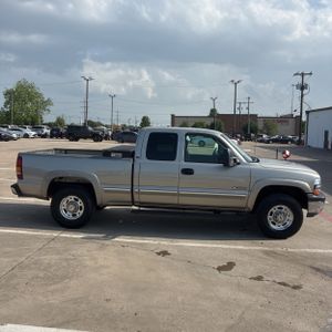 CHEVROLET SILVERADO 2500 - 10