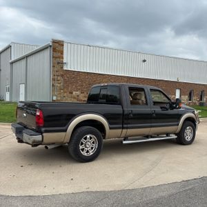 FORD F-250 SUPER DUTY LARIAT - 8