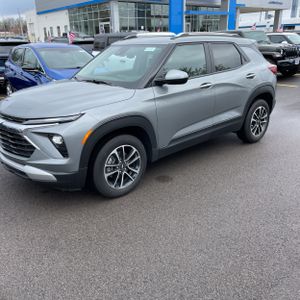 CHEVROLET TRAILBLAZER LT - 2