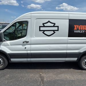 FORD TRANSIT 250 - 4
