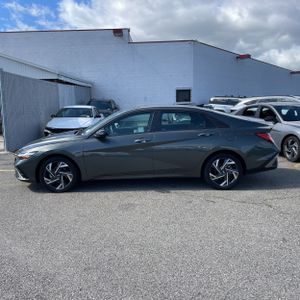 HYUNDAI ELANTRA HYBRID SEL SPORT - 3