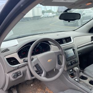 2015 Chevrolet TRAVERSE LS — миниатюра 35