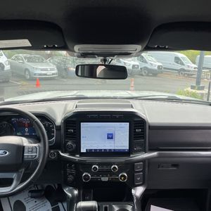 صورة مصغرة 36 لـ 2023 FORD F-150 XLT