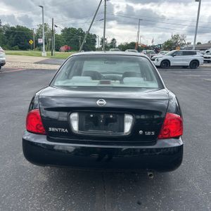 NISSAN SENTRA 1.8S - 7