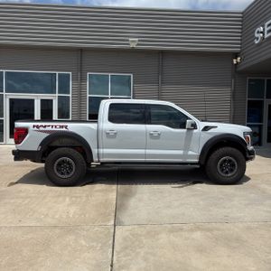 FORD F-150 RAPTOR - 10