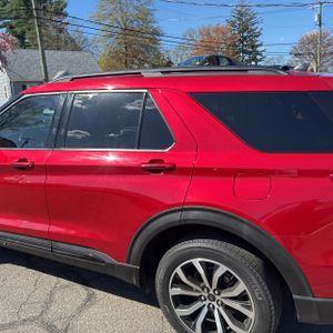 FORD EXPLORER ST - 6