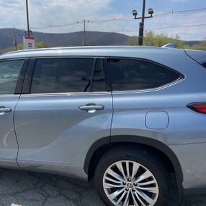 TOYOTA HIGHLANDER - 6