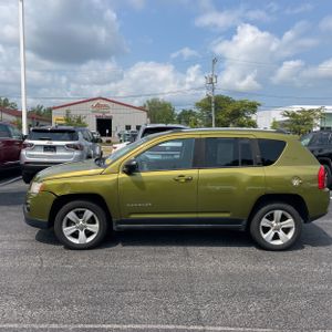 صورة 3 لـ 2012 JEEP COMPASS SPORT