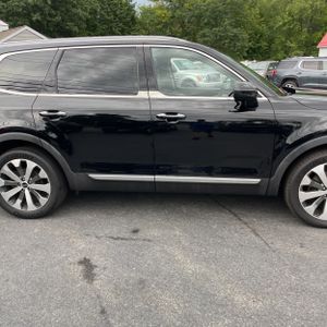 صورة 11 لـ 2020 KIA TELLURIDE S