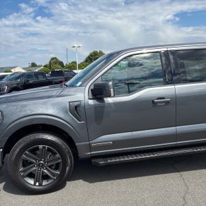 FORD F-150 LARIAT - 2