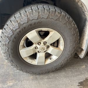 2010 Nissan XTERRA S — миниатюра 17