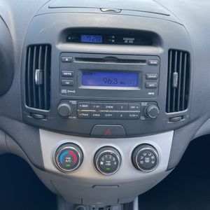 2009 Hyundai ELANTRA GLS — миниатюра 37