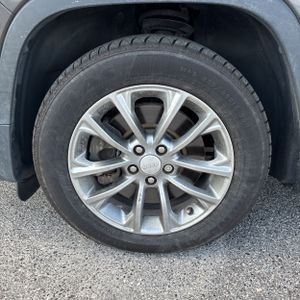 2019 JEEP CHEROKEE LATITUDE PLUS — миниатюра 17