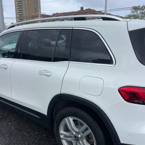 MERCEDES-BENZ GLB - 6